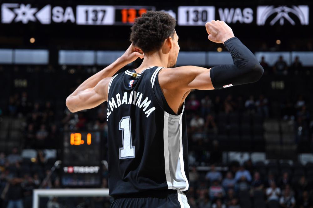 综合来看 综合来看