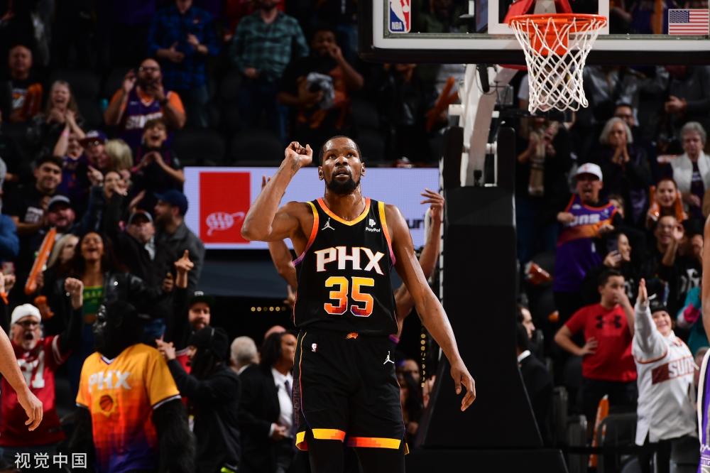 己的冷静与 己的冷静与