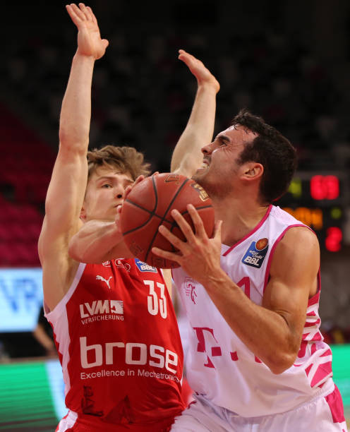 戈德温带着 戈德温带着